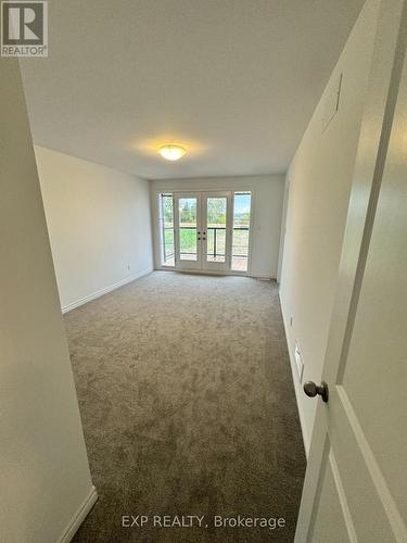 270 Wellandvale Drive, Welland, ON - Indoor Photo Showing Other Room