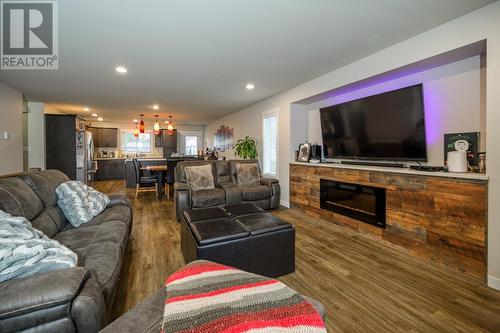 6295 Orbin Place, Prince George, BC - Indoor Photo Showing Living Room