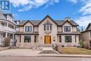 858 Saskatchewan Crescent E, Saskatoon, SK  - Outdoor With Facade 