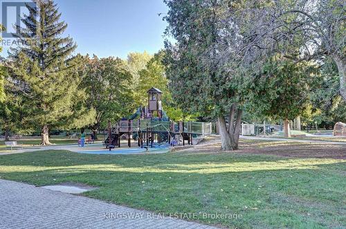 401 - 24 Marilyn Drive N, Guelph, ON - Outdoor