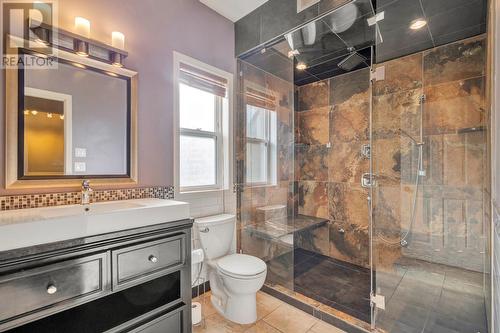 565 San Cabrio Court, Kelowna, BC - Indoor Photo Showing Bathroom