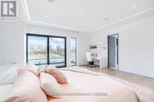 4490 Henderson Road, Milton, ON - Indoor Photo Showing Bedroom