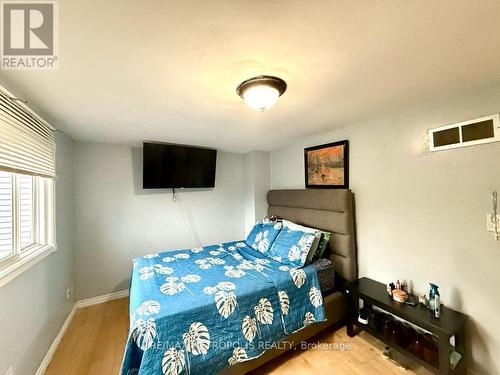 4 Shepmore Terrace, Toronto, ON - Indoor Photo Showing Bedroom