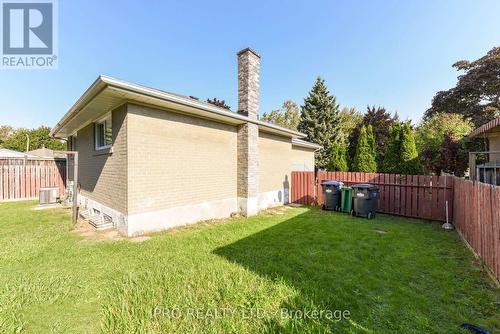 41 Sherwood Crescent, Brampton, ON - Outdoor