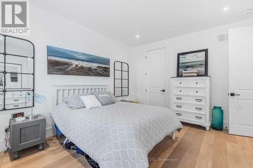 53 Niagara Street, Collingwood, ON - Indoor Photo Showing Bedroom