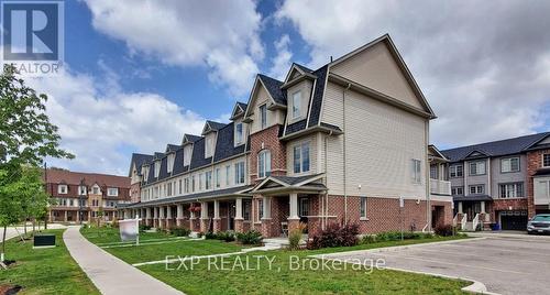 15 Duckworth Road, Cambridge, ON - Outdoor With Balcony With Facade