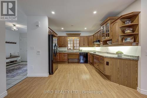 7537 Rogers Road, Malahide, ON - Indoor Photo Showing Kitchen