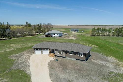 3 Keats Cr, Petersfield, MB 