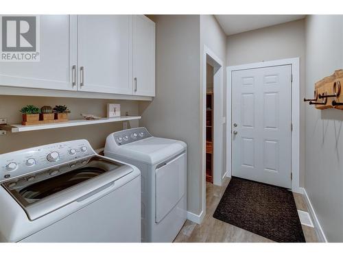 4820 Highway 33, Beaverdell, BC - Indoor Photo Showing Laundry Room