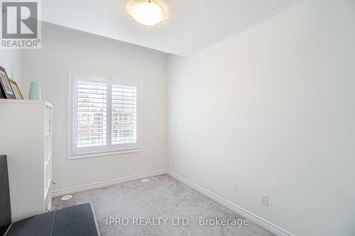 48 Porcelain Way, Whitby, ON - Indoor Photo Showing Other Room