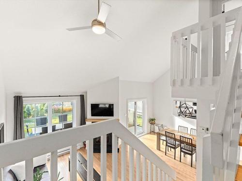 Staircase - 163 Rue De Rouville, Bromont, QC - Indoor Photo Showing Other Room