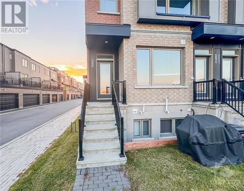 549 Ozawa Private, Ottawa, ON - Outdoor With Balcony