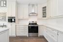 102 Wood Crescent, Essa, ON  - Indoor Photo Showing Kitchen 