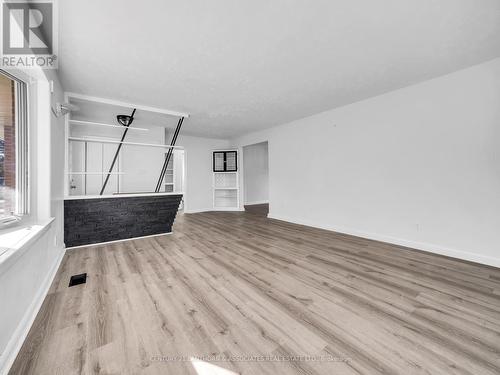 138 Wright Avenue, Belleville, ON - Indoor Photo Showing Other Room