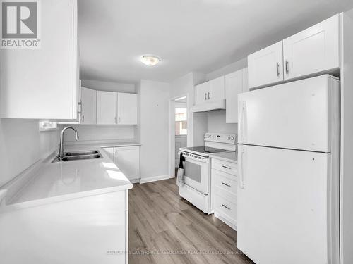 138 Wright Avenue, Belleville, ON - Indoor Photo Showing Kitchen