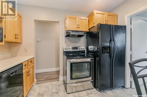 2648 Lacon Street, Regina, SK - Indoor Photo Showing Kitchen