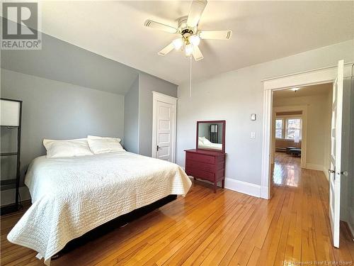 530 Murray, Bathurst, NB - Indoor Photo Showing Bedroom