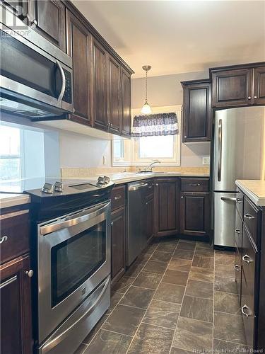 185 Houlton Street, Woodstock, NB - Indoor Photo Showing Kitchen