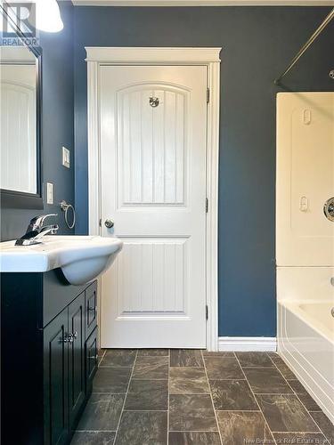 185 Houlton Street, Woodstock, NB - Indoor Photo Showing Bathroom