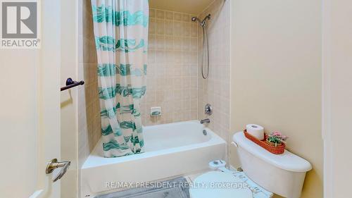 36 Clarion Road, Brampton, ON - Indoor Photo Showing Bathroom