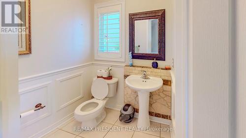 36 Clarion Road, Brampton, ON - Indoor Photo Showing Bathroom