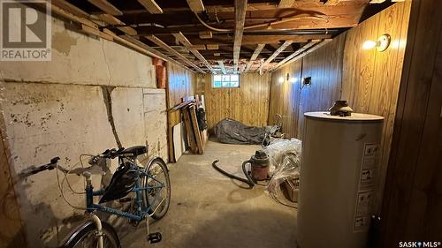 2525 Atkinson Street, Regina, SK - Indoor Photo Showing Basement