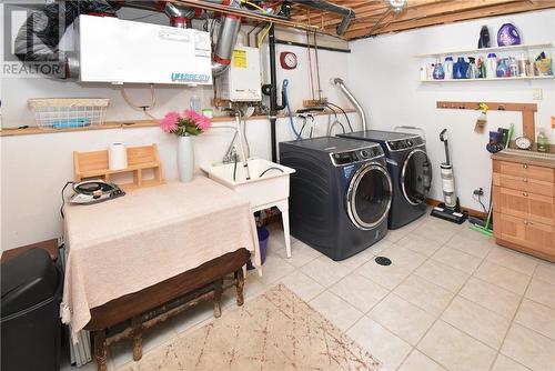 2258 B Highway 540, Little Current, ON - Indoor Photo Showing Laundry Room