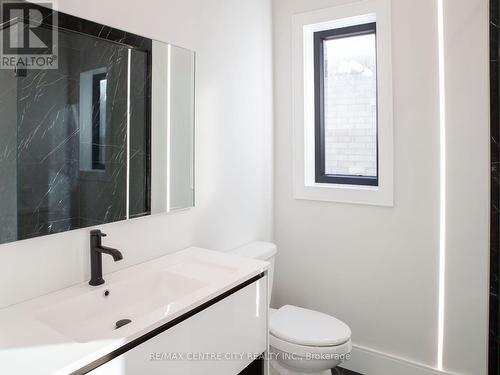 3402 Brushland Crescent, London, ON - Indoor Photo Showing Bathroom