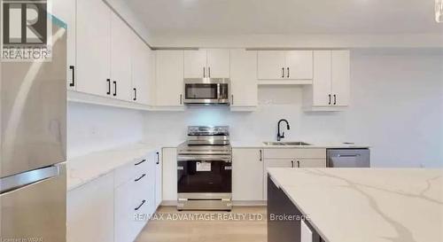 87 - 3900 Savoy Street, London, ON - Indoor Photo Showing Kitchen