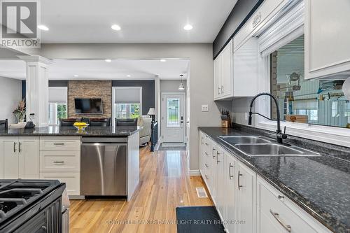 76 Sanders Street W, South Huron (Exeter), ON - Indoor Photo Showing Kitchen With Double Sink With Upgraded Kitchen