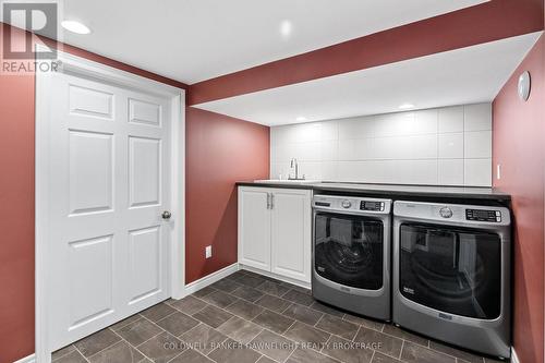 76 Sanders Street W, South Huron (Exeter), ON - Indoor Photo Showing Laundry Room