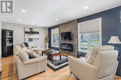 76 Sanders Street W, South Huron (Exeter), ON - Indoor Photo Showing Living Room With Fireplace