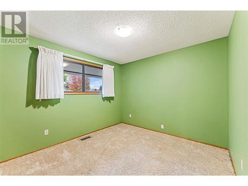 280 Prior Road N, Kelowna, BC - Indoor Photo Showing Other Room