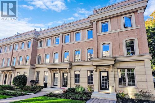 15 - 40 Hargrave Lane, Toronto, ON - Outdoor With Facade