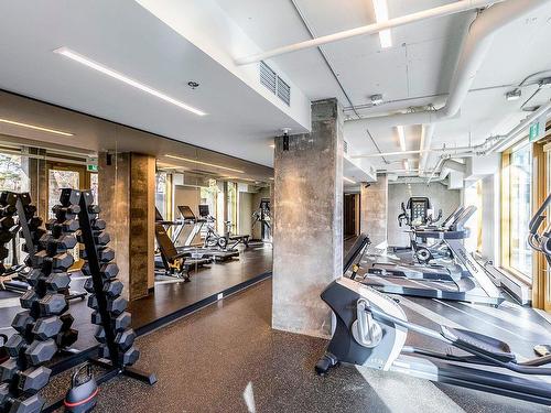 Exercise room - 409-1575 Rue Gareau, Montréal (Ville-Marie), QC - Indoor Photo Showing Gym Room