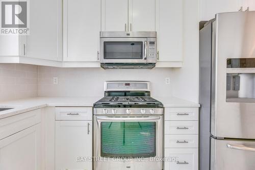 488 Carbert Crescent, Milton, ON - Indoor Photo Showing Kitchen