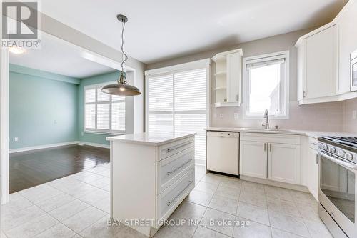 488 Carbert Crescent, Milton, ON - Indoor Photo Showing Kitchen With Upgraded Kitchen