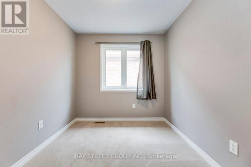 488 Carbert Crescent, Milton, ON - Indoor Photo Showing Other Room