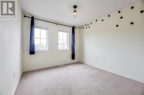 488 Carbert Crescent, Milton, ON - Indoor Photo Showing Other Room