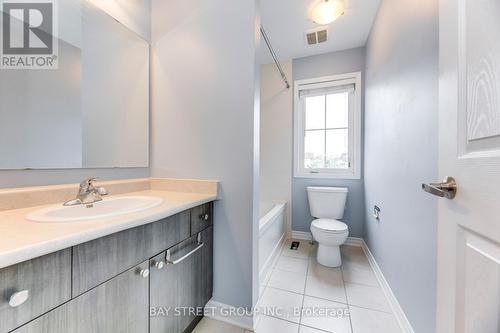 488 Carbert Crescent, Milton, ON - Indoor Photo Showing Bathroom