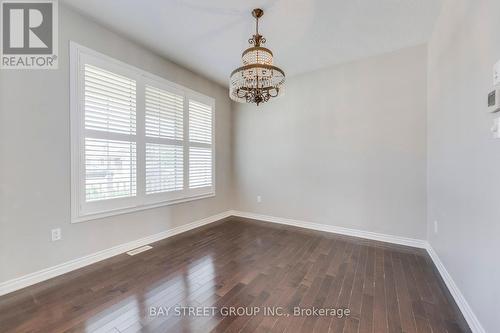 488 Carbert Crescent, Milton, ON - Indoor Photo Showing Other Room