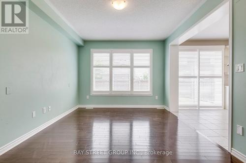 488 Carbert Crescent, Milton, ON - Indoor Photo Showing Other Room