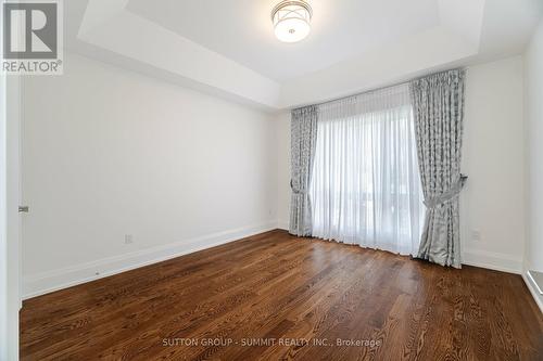 119B Hillside Avenue, Toronto, ON - Indoor Photo Showing Other Room