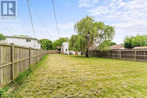 1628 Ford Unit# 1, Windsor, ON - Outdoor With Backyard