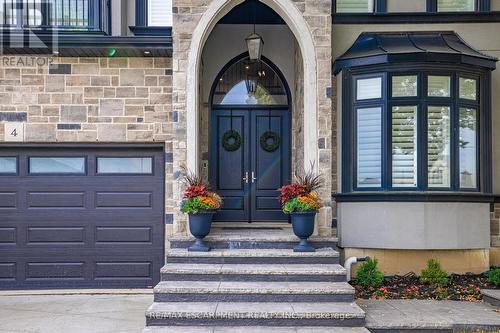 4 Lockman Drive, Hamilton, ON - Outdoor With Facade