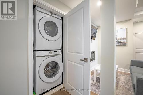 4 Lockman Drive, Hamilton, ON - Indoor Photo Showing Laundry Room