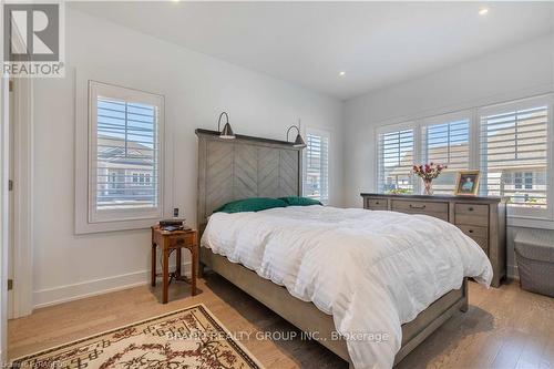 221 Ironwood Way, Georgian Bluffs, ON - Indoor Photo Showing Bedroom