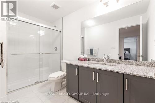 221 Ironwood Way, Georgian Bluffs, ON - Indoor Photo Showing Bathroom