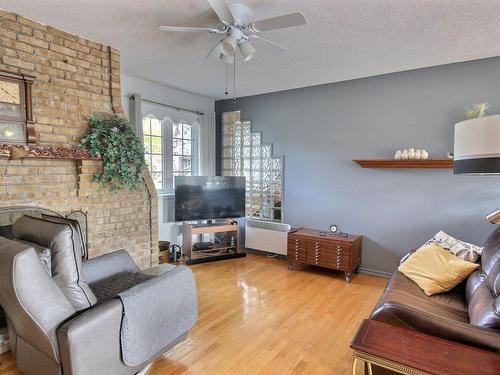 Salon - 30 Rue De La Montagne, Rouyn-Noranda, QC - Indoor Photo Showing Living Room