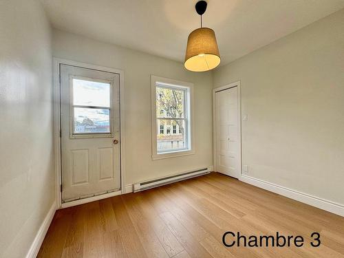 Chambre Ã Â coucher - 1023 5E Avenue, Montréal (Verdun/Île-Des-Soeurs), QC - Indoor Photo Showing Other Room